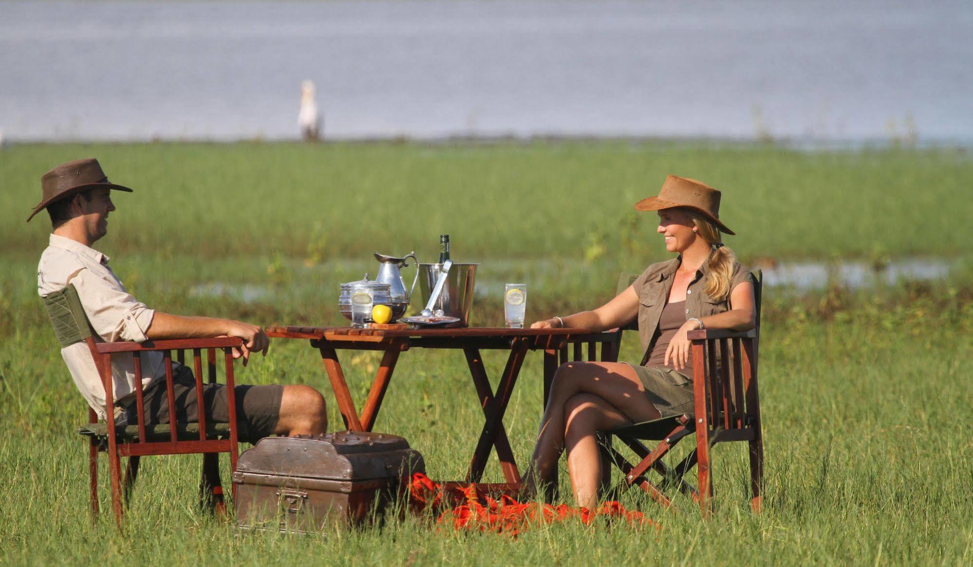 Changa Safari Camp Matusadona National Park エクステリア 写真